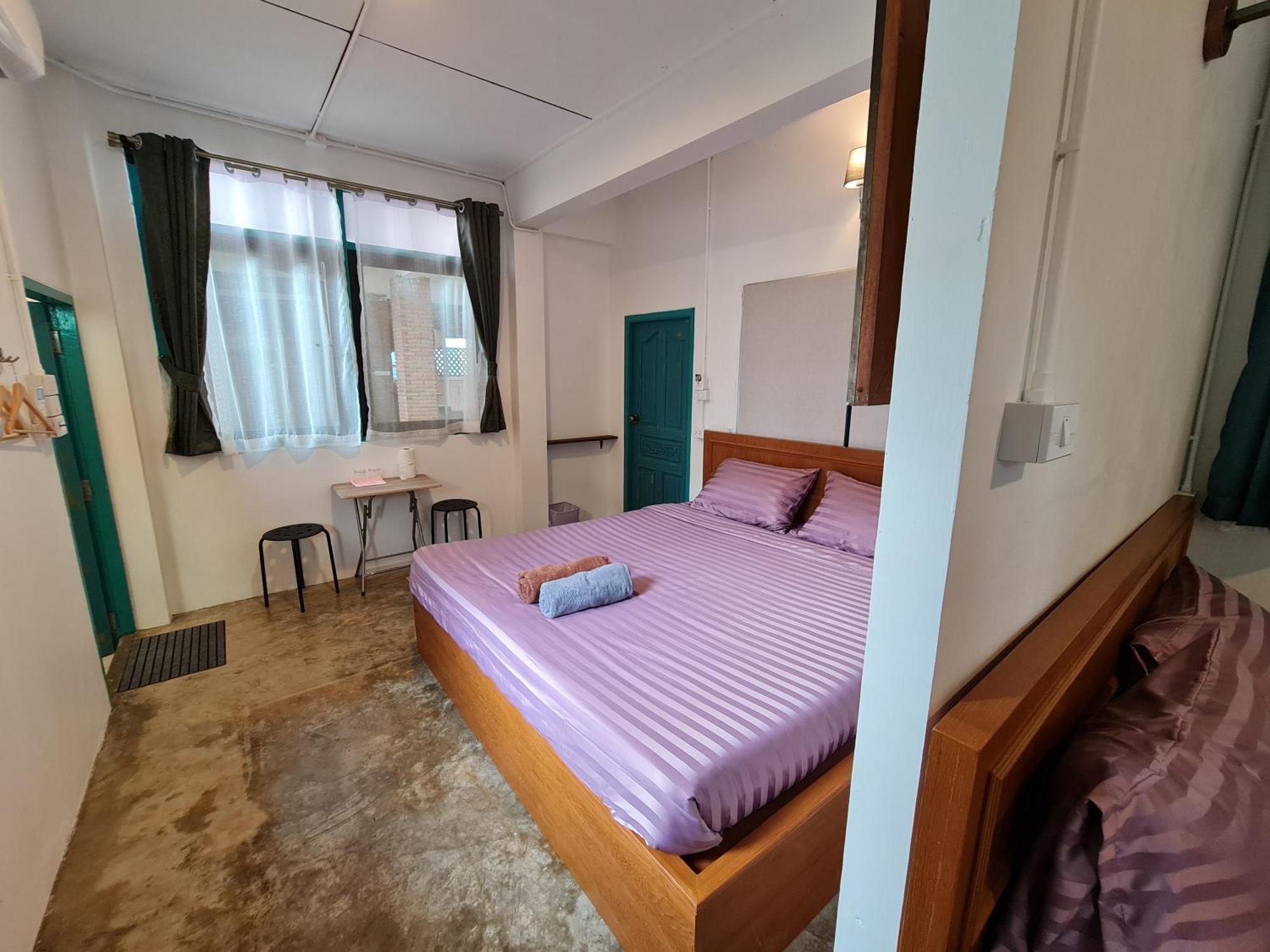 Tepbunthomhouse Ayutthaya Leilighet Eksteriør bilde